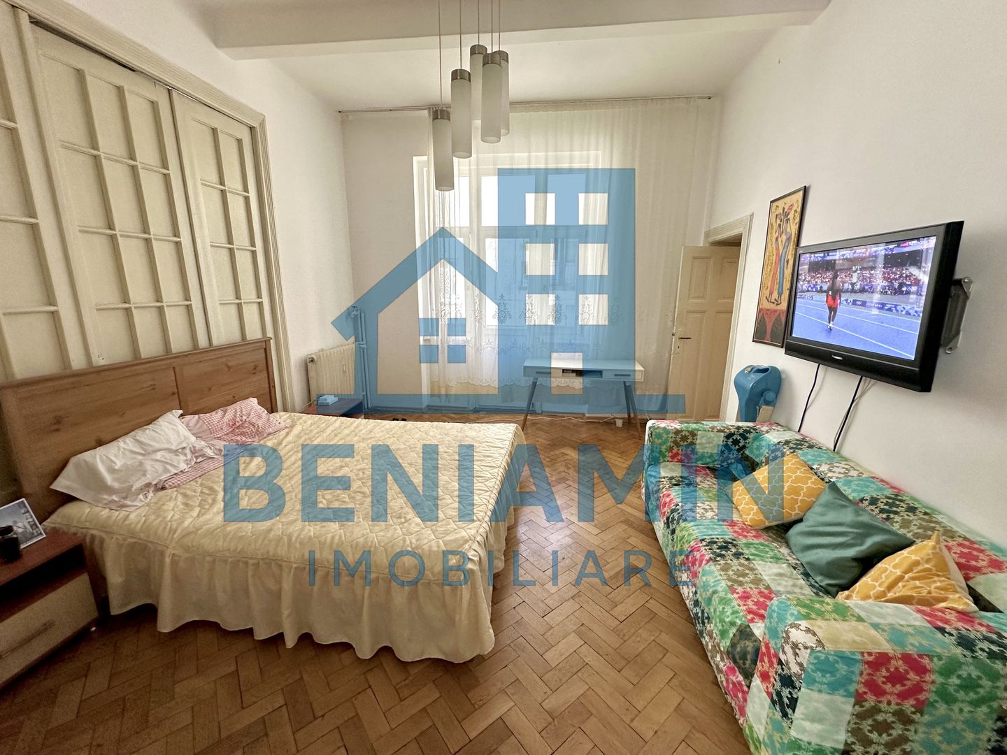Apartament 107mp-Vizavi de Primarie-Etaj 2-Casa alba-Foarte spatios - Poză 4