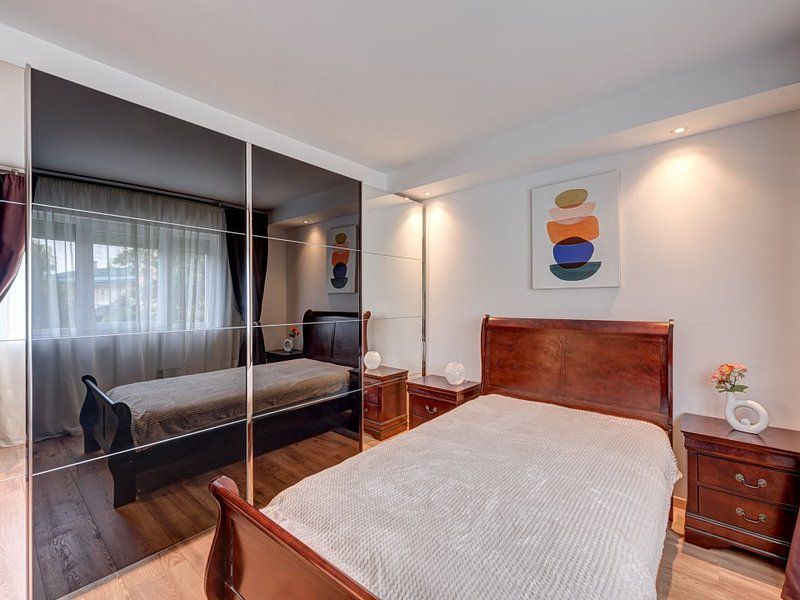 Vila 3 camere in Cosmopolis, mobilata si utilata - Poză 3