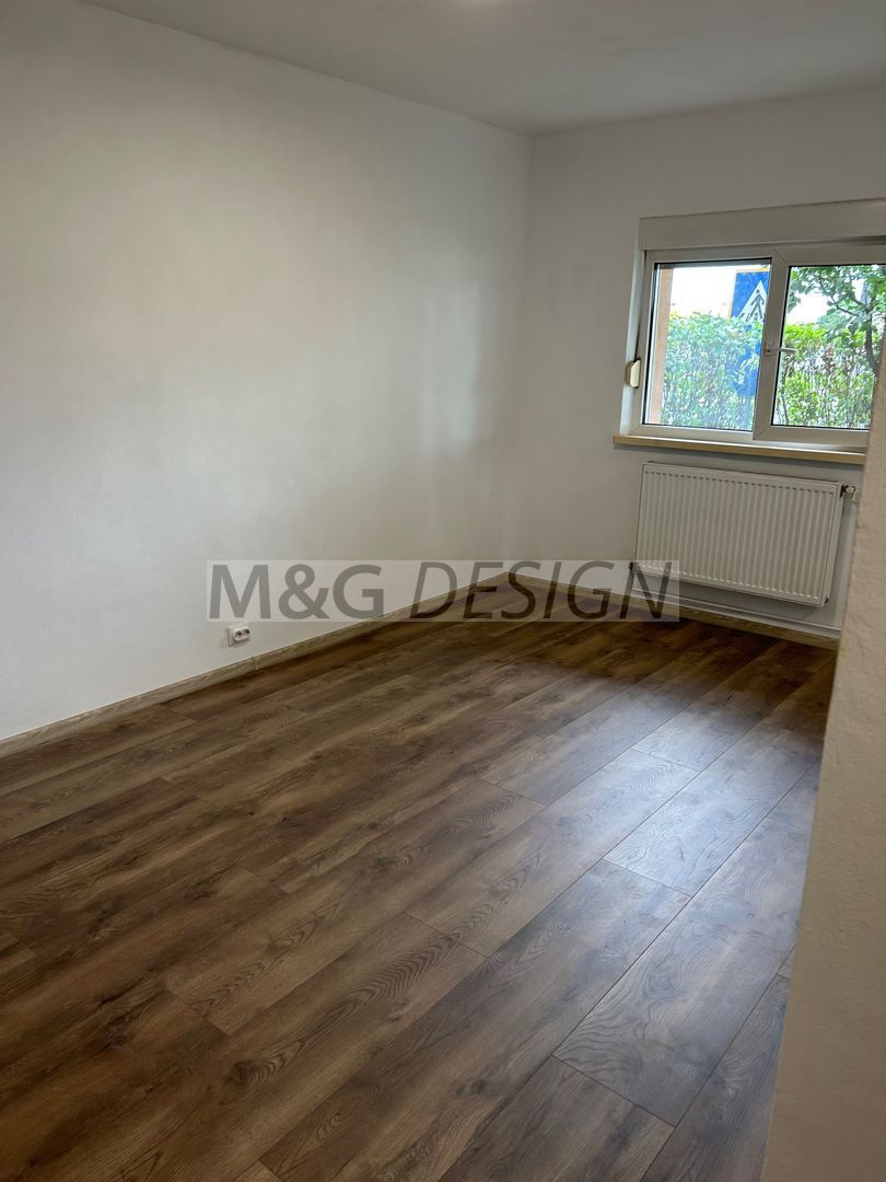 Garsoniera zona Buziasului la parter - Poză 4