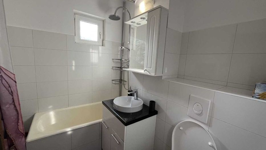 Apartament cu 3 Camere, decomandat  Cetate  Mercur  2 bai,boxa - Poză 6