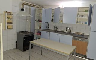 Casa cu 15 camere de vanzare in Bazna, Sibiu ( azil, pensiune) - Poză 15