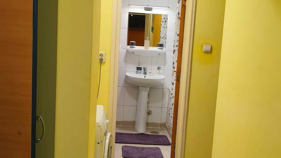 2 camere decomandat – zona Marriott, balcon panoramic, vedere Parlament, parcare - Poză 6