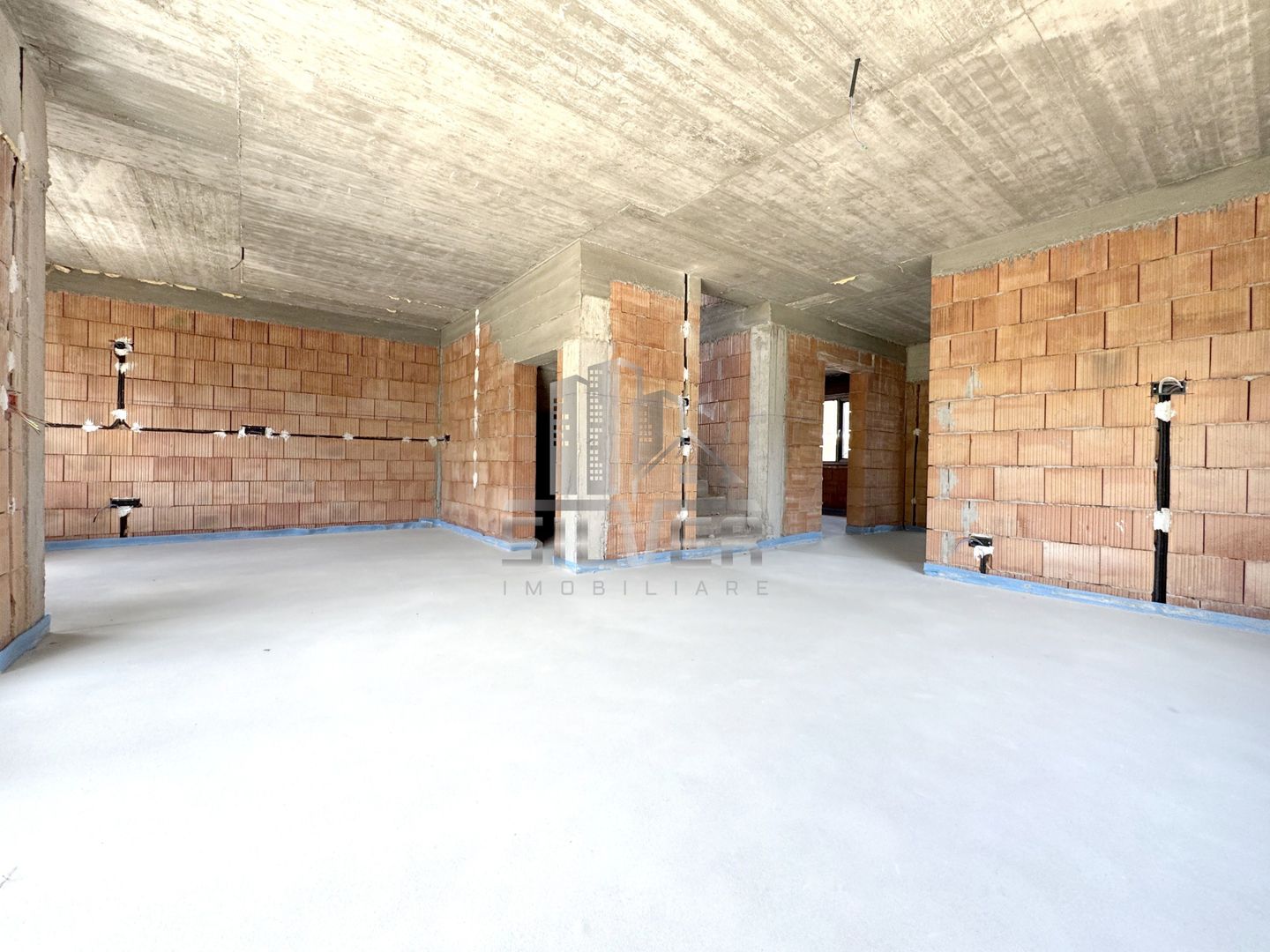 Casa in curs de construire/Teren 450 mp/VANZARE PF. - Poză 14