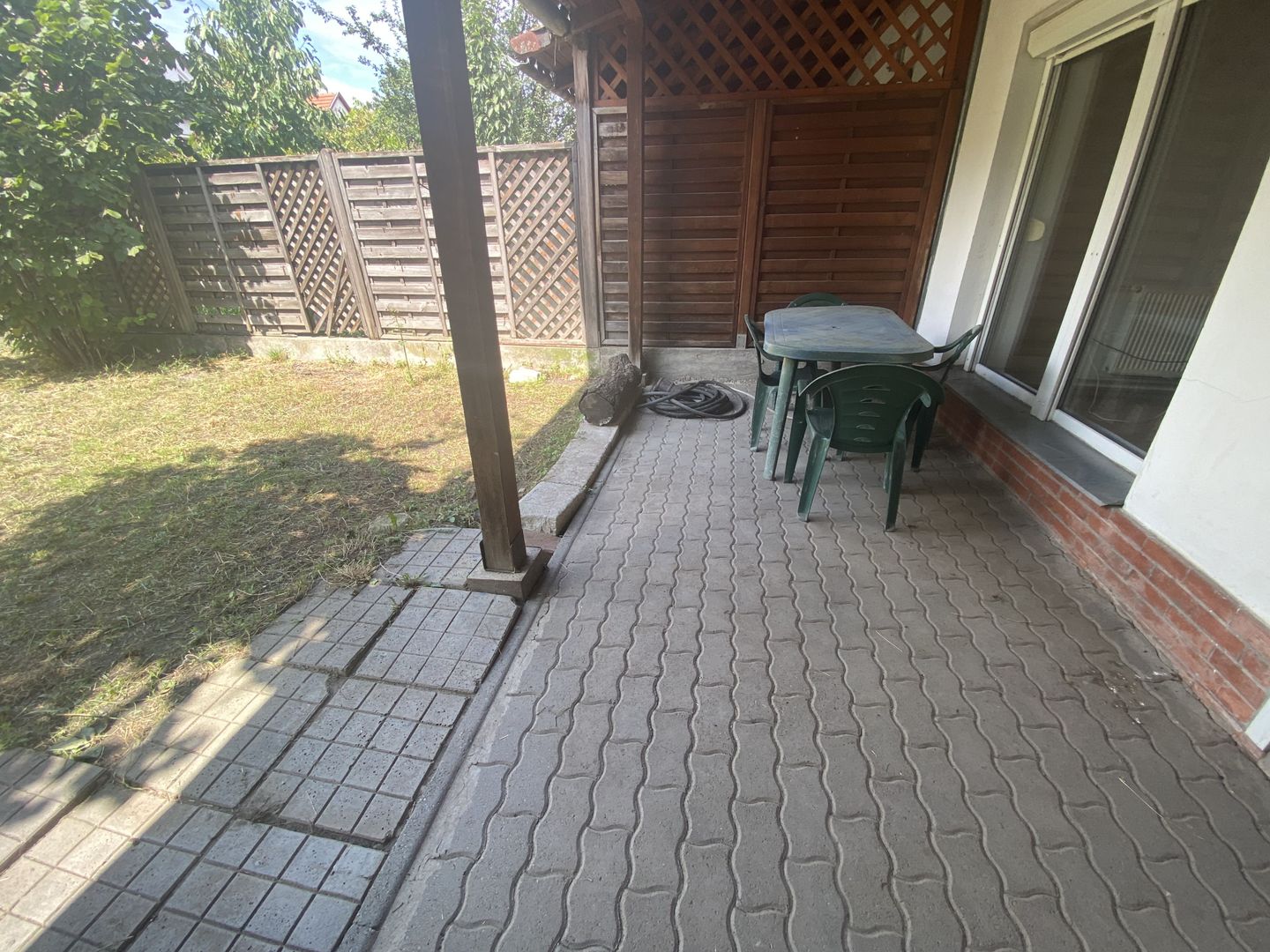 Casa de vânzare/închiriere zona Lunei - Poză 21