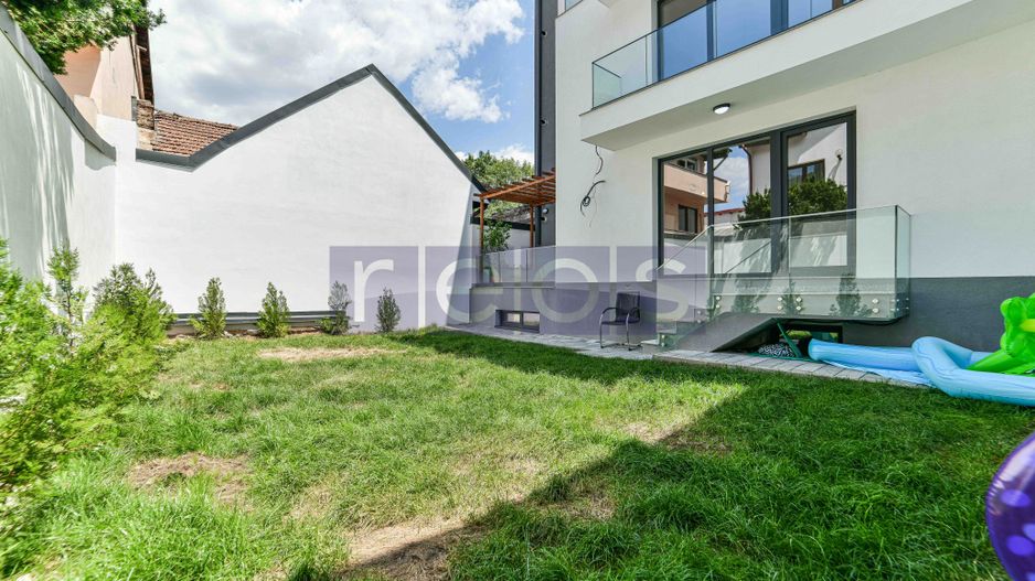 3 CAMERE | GRADINA PROPRIE 100 MP | AN CONSCTRUCTIE 2023 - Poză 14