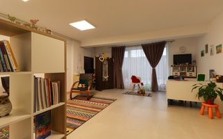Penthouse dispus pe 2 niveluri in Dambul Rotund - Poză 22
