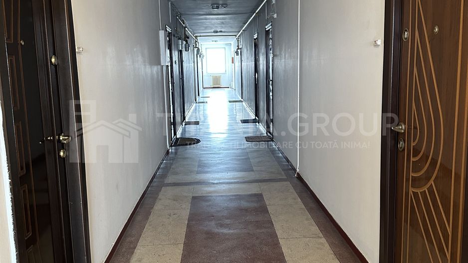 Garsonieră de vânzare în Bd. Victoriei cu vedere spre Tampa - Poză 11