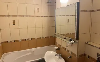 Apartament 3 camere decomandat langa metrou Valea Ialomitei - Poză 11