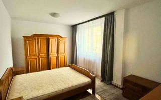APARTAMENT SPAȚIOS CU 4 CAMERE DE ÎNCHIRIAT – ZONA POLI 2 - Poză 4