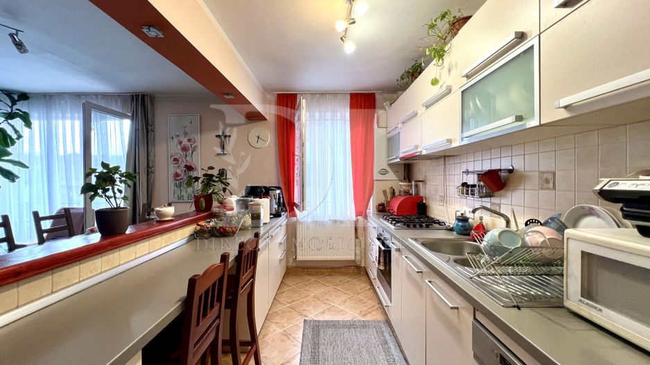 Apartament trei camere / Etaj intermediar / Zona Florilor - Poză 8