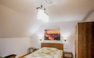 Casă individuală cu 5 camere și curte proprie - în Cisnădioara - Poză 61