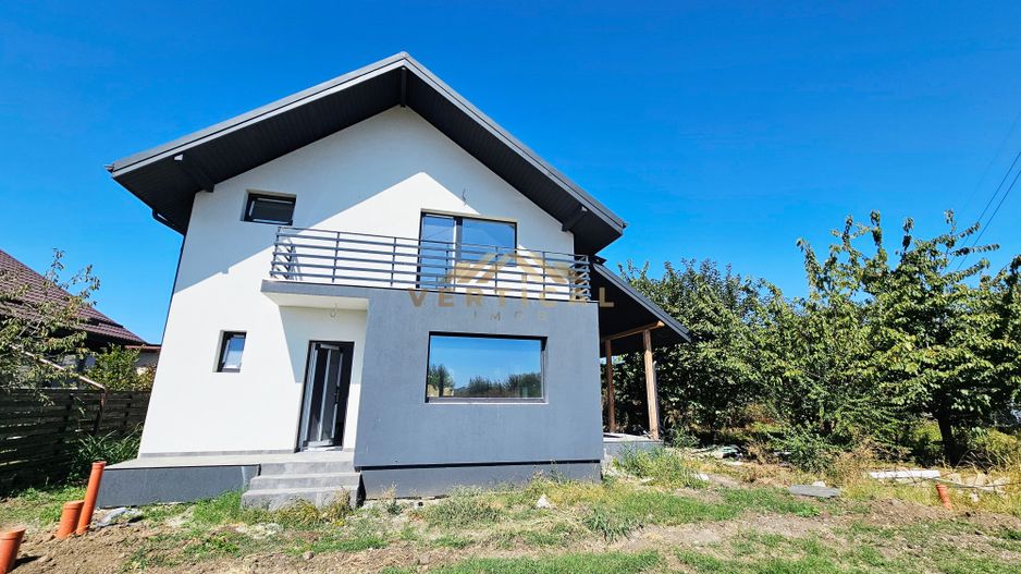 Vila deosebita la iesire din comuna Berceni - Poză 2