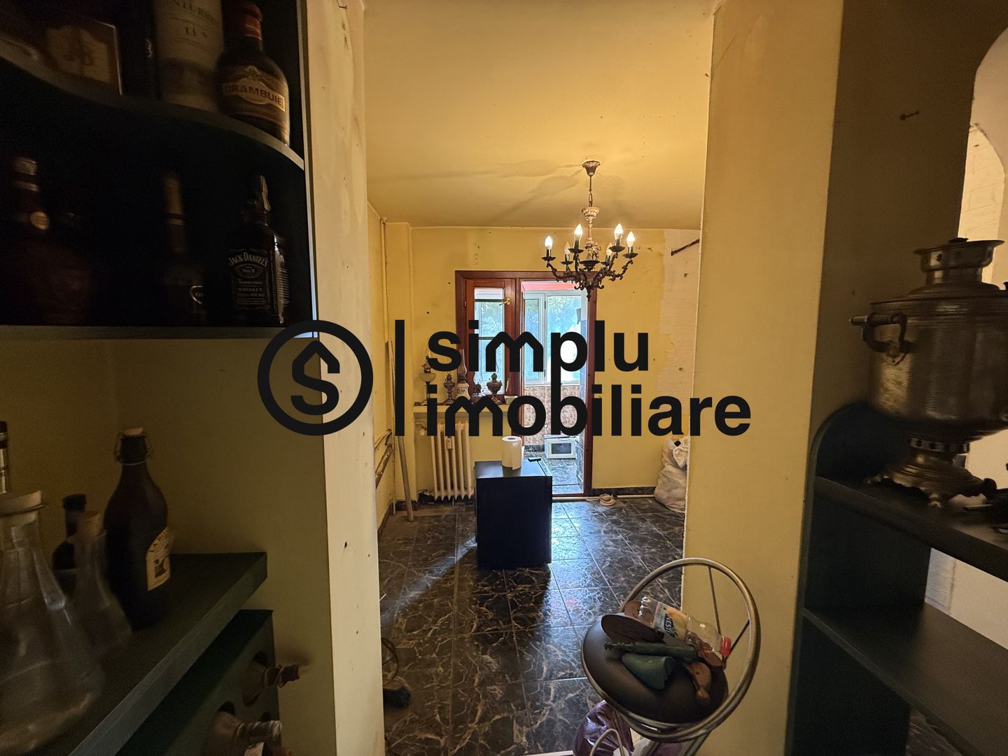 Apartament 3 camere Ciuperca - Poză 2