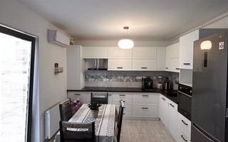 Oportunitate de 3 Camere în Bulgaria - Ideal pentru Familii,  zonă linistita. - Poză 6