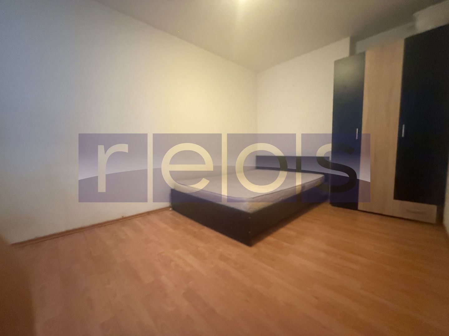 DE VANZARE APARTAMENT 3 CAMERE  | ETAJ 6/10 | LUJERULUI  | METROU - Poză 3