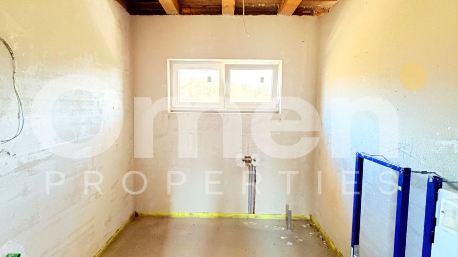 Casa de vanzare | Zona Drurelax | teren 19 ari - Poză 14