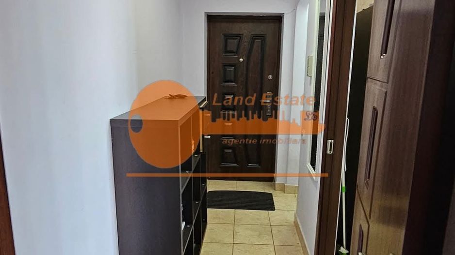 Apartament 3 camere (Un minut de metrou Orizont -7 minute de AFI Cotroceni) - Poză 1