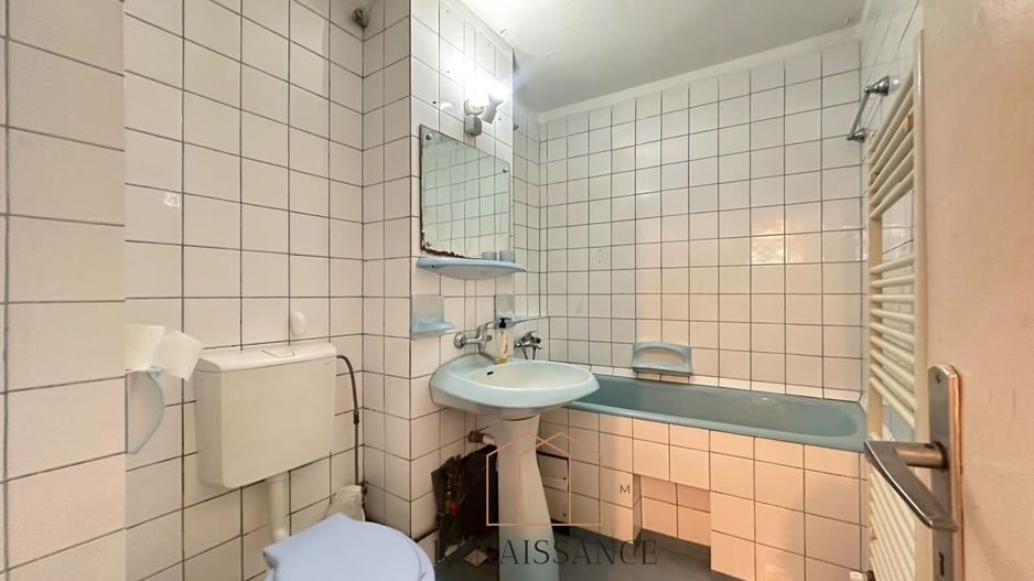 Apartament 3 camere | 2 bai | Garaj propriu | 2 boxe | Calea Girocului - Poză 12