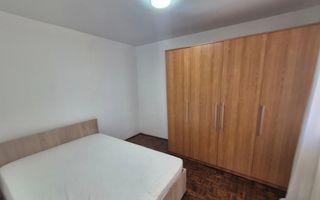Inchiriez 2 camere Moroasa - Poză 3