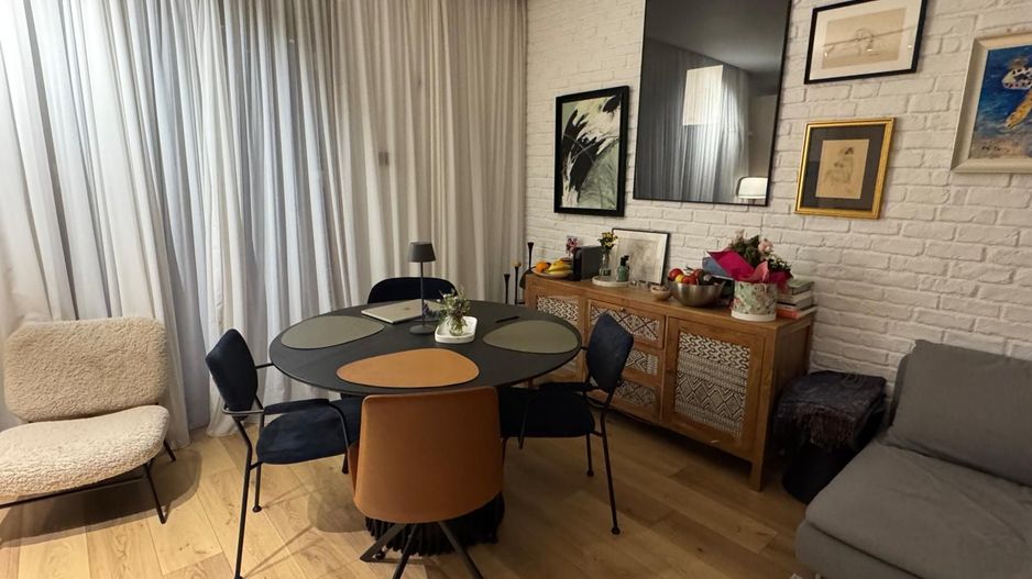 OFERTA Zona Herastrau, Vila Lux 4 cam, 3 bai, curte individuala 100 mp - Poză 5