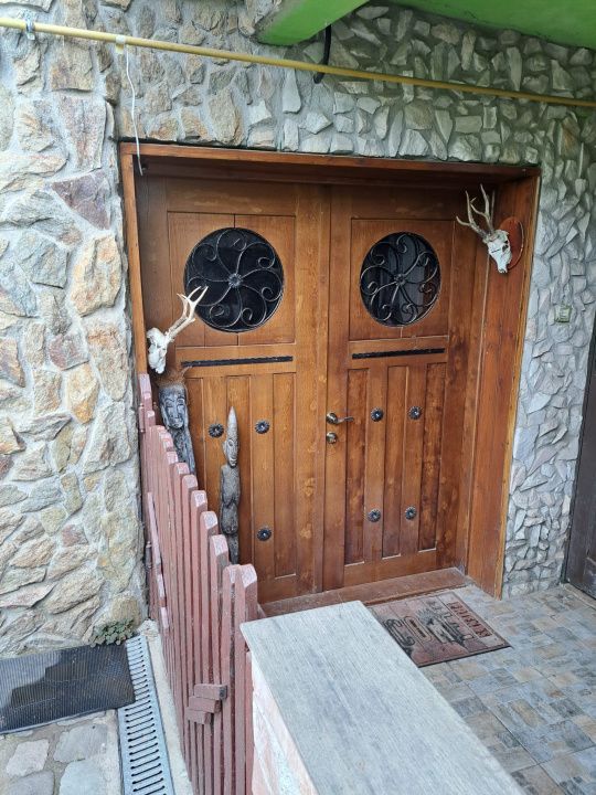 Proprietate de excepție în Lelești – la doar 8 km de Târgu Jiu - Poză 20