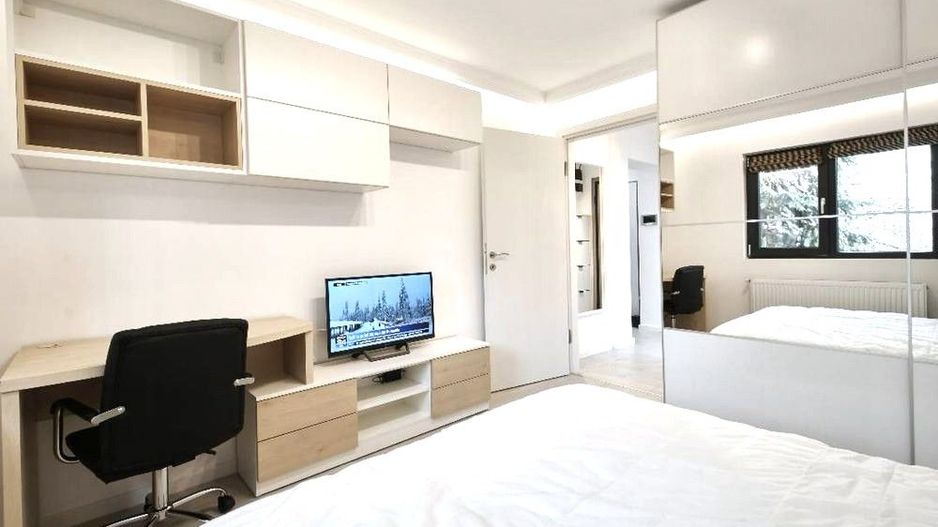 🚇 Închiriez Apartament cu 2 camere, la 100 m de metrou Dristor 2 - Poză 4