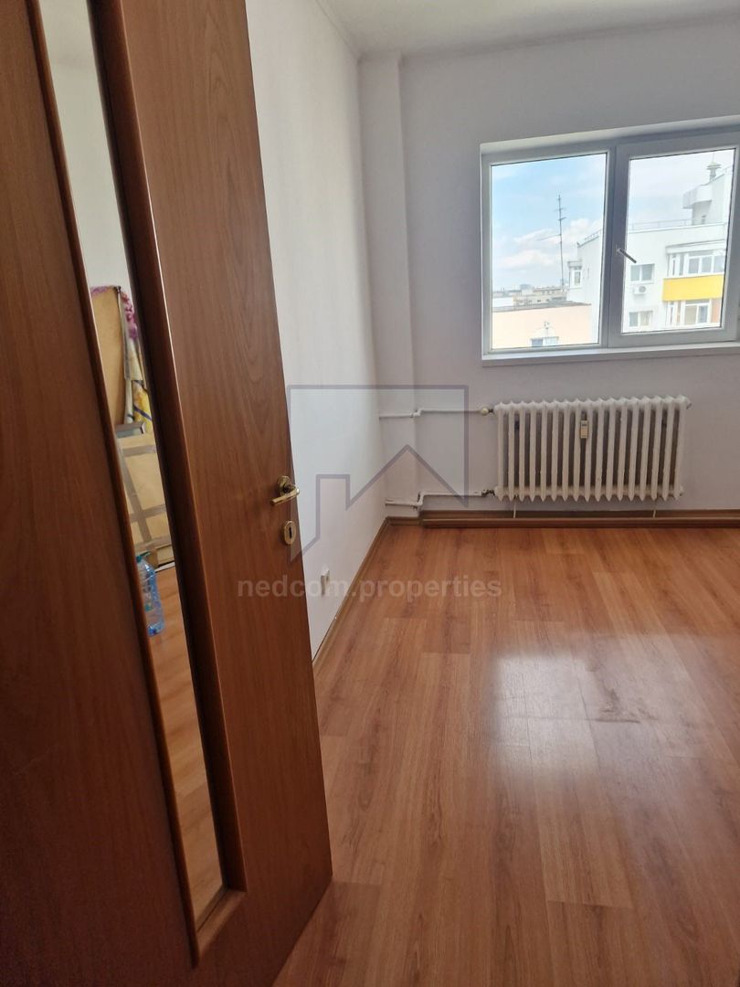 Vanzare apartament 4 camere - Dumbrava Noua - Poză 5