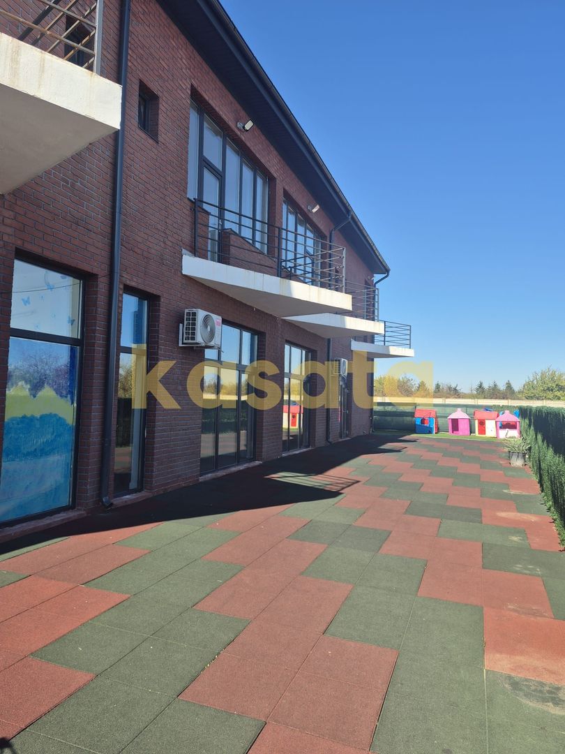 Spatiu Comercial I Tunari I 463 utili I curte 400 mp I parcare - Poză 1