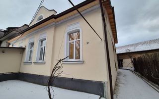 Casa de vânzare zona Centrală - 225 mp - Poză 2