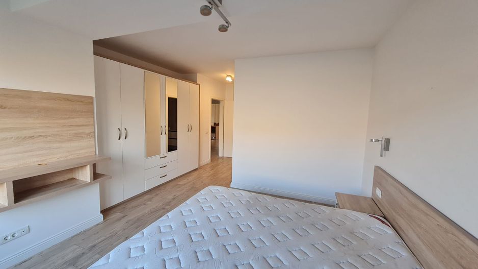 Apartament generos 4 camere zona Elisabetin - Poză 5