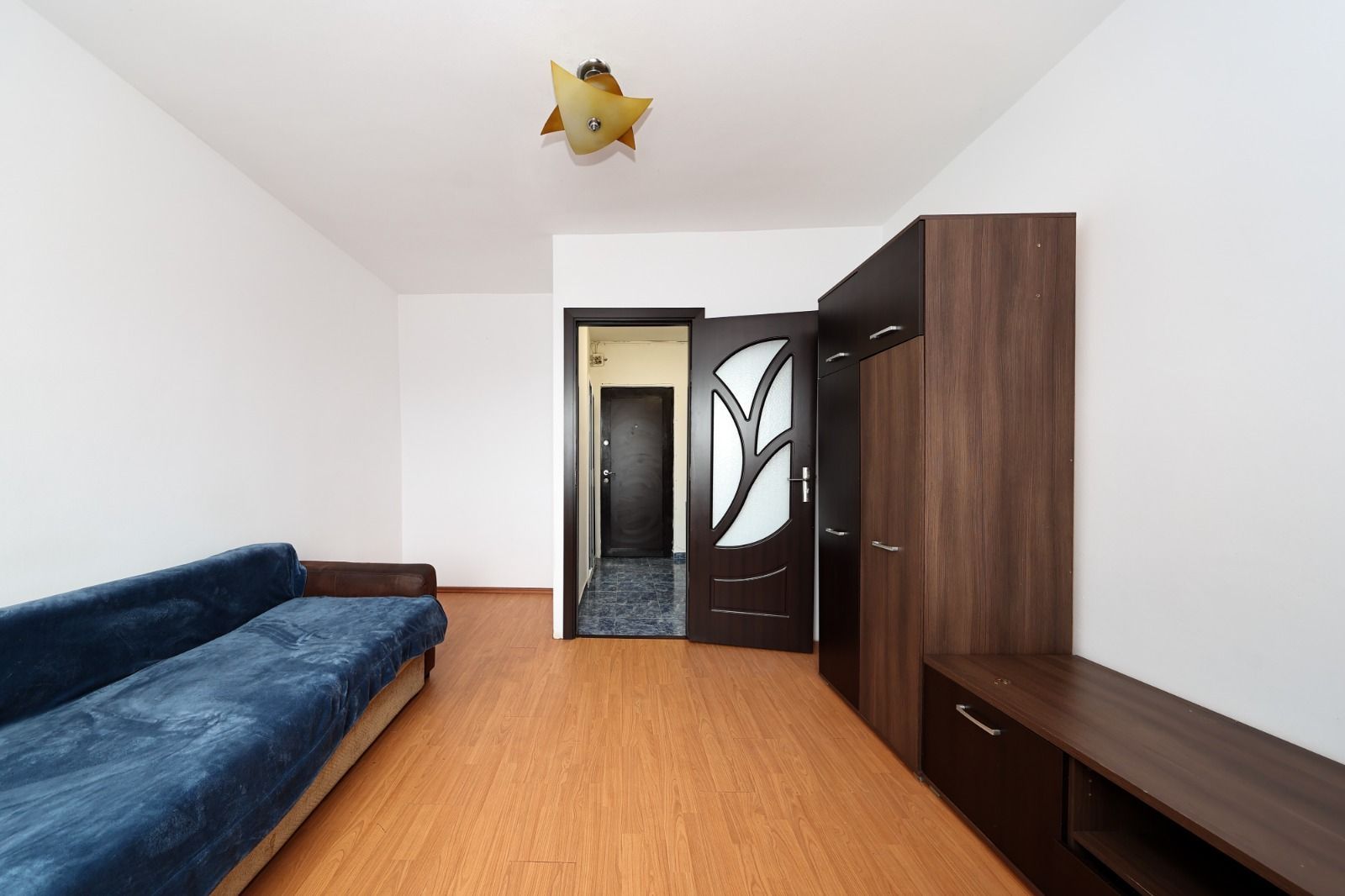 Garsoniera 21 mp Zona Tractorul - Poză 1