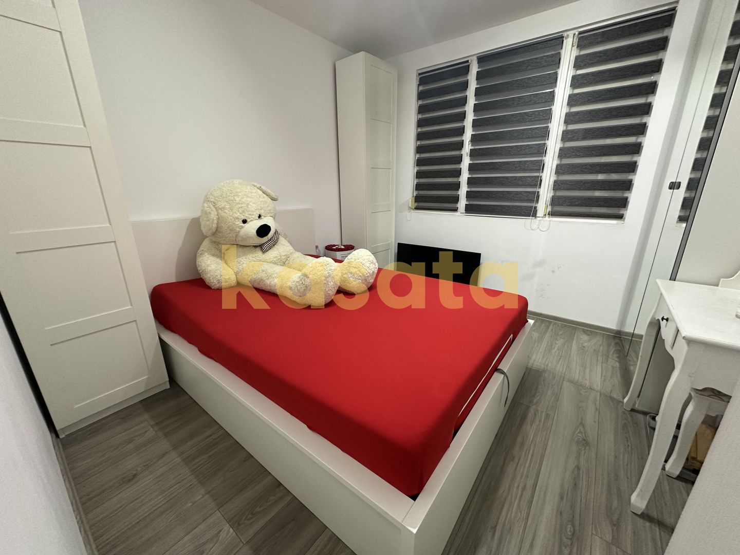 Apartament 3 Camere | Decomandat | Bloc Reabilitat | Garaj Disponibil - Poză 8