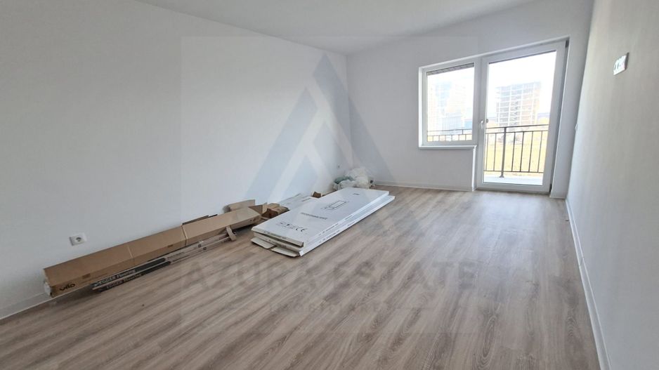 Apartament finisat modern 2 camere loggie si parcare pe Doamna Stanca - Poză 1