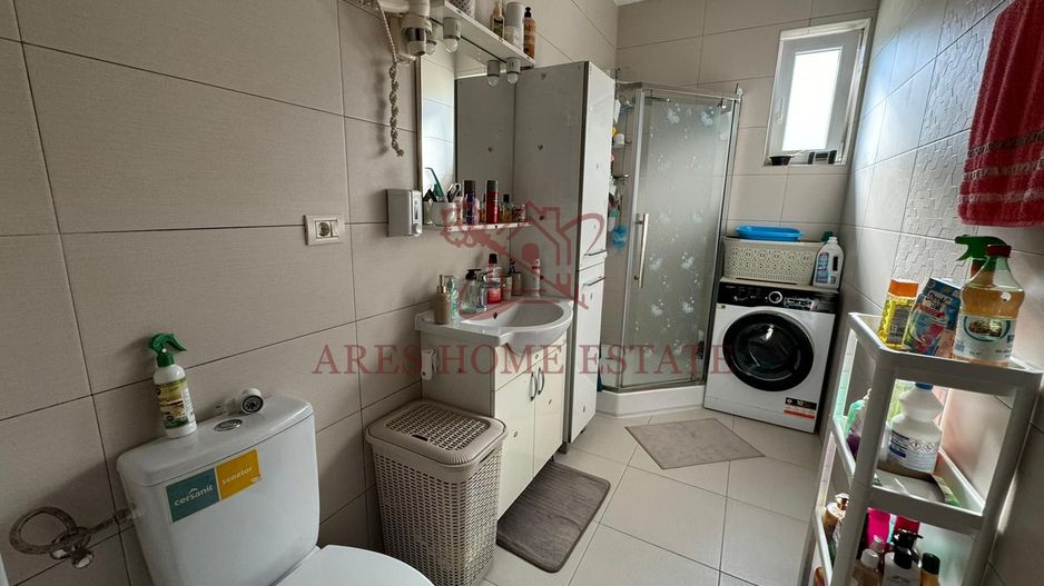 Apartament complet mobilat cu 3 camere în Giroc - 135,000 € - Poză 15