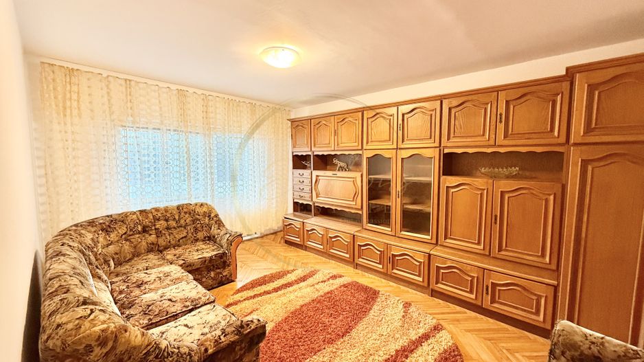 Apartament 3 camere spațios – Confort și accesibilitate, Zona Soarelui - Poză 1