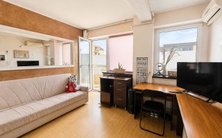 Apartament cu 2 camere loc de parcare, etaj 1 | Dumbravita la intrare - Poză 1