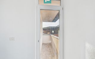 Penthouse cu terasă generoasă, în inima Chișodei - Poză 13