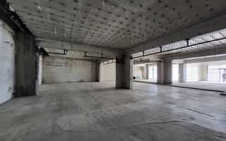 Clădire mixta -3600 mp - Poză 17