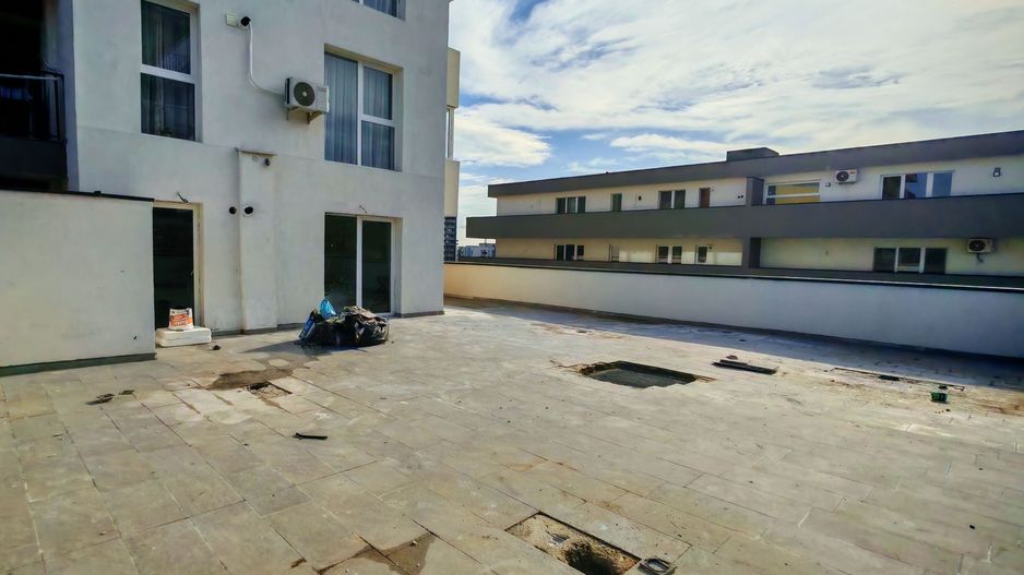 Apartament 2 camere decomandat,TERASA  130 mp, Vedere SUPERBA,PARCARE - Poză 6