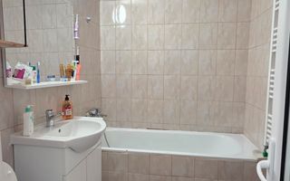 Apartament cu 2 camere, ETAJ 2, mobilat și utilat, VASLUI - zona CRUCEA GĂRII; - Poză 9