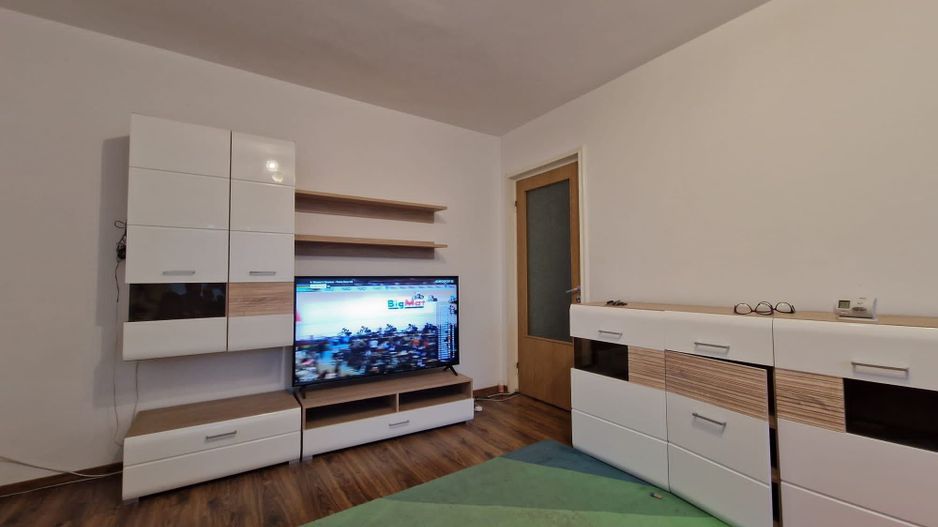 Apartament 3 camere Dna Ghica- centrala proprie - Poză 1