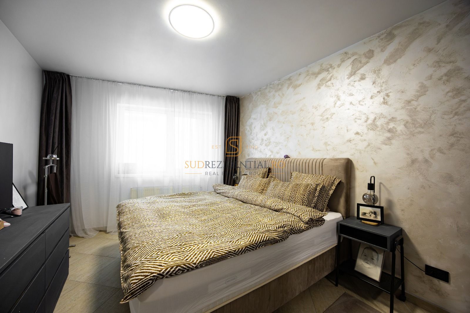 Apartament 3 camere de vanzare, 112 mp, mobilat complet, zona Berceni - Poză 10