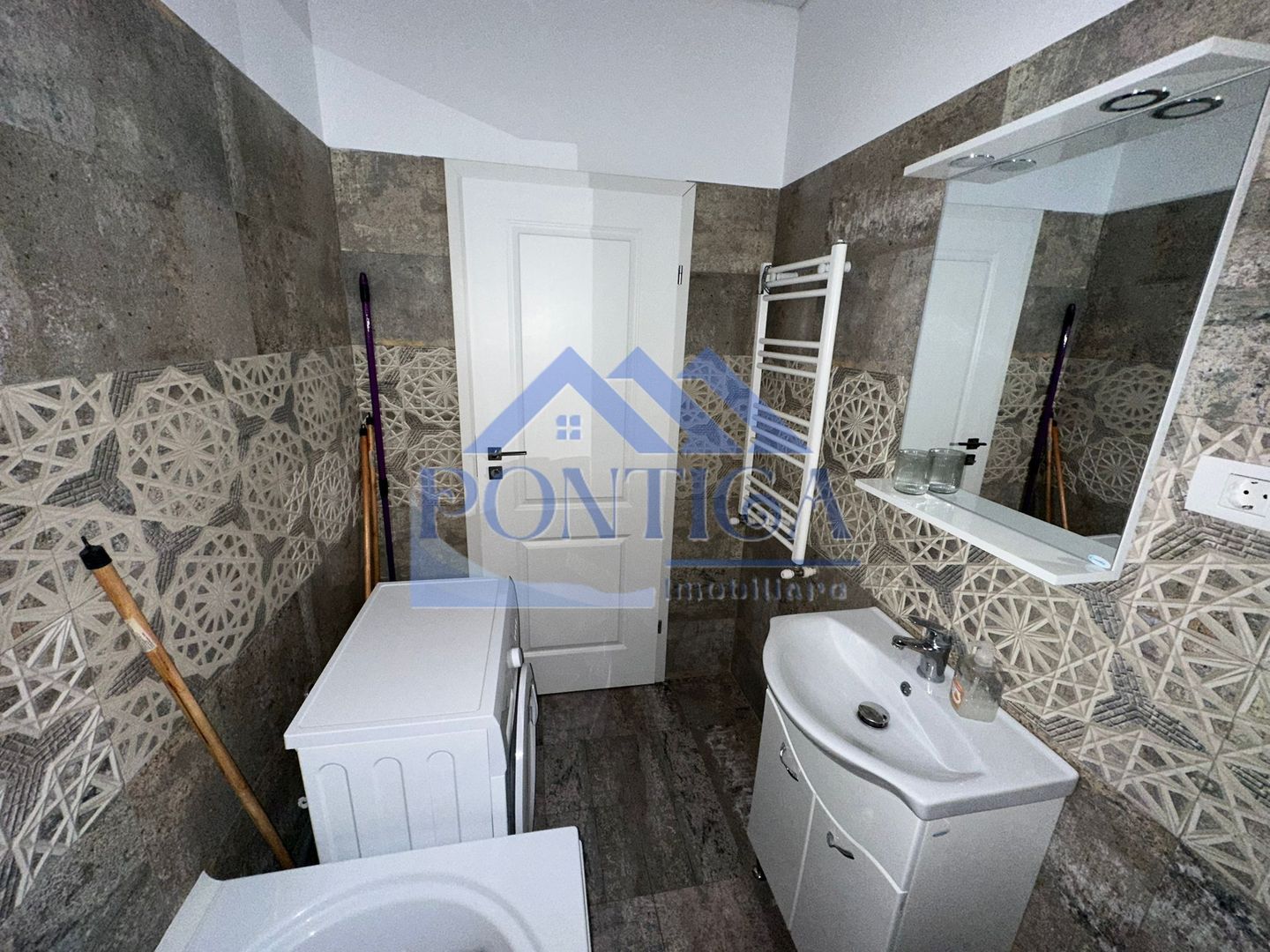 De vanzare apartament mamaia-sat - Poză 12