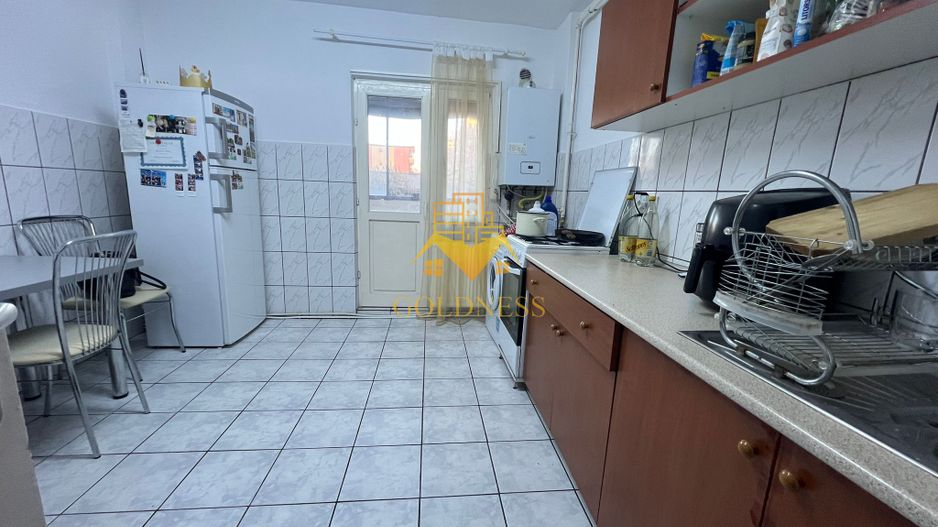 3 camere decomandate, Piata Marasti, LIDL, The Office, OMV - Poză 5