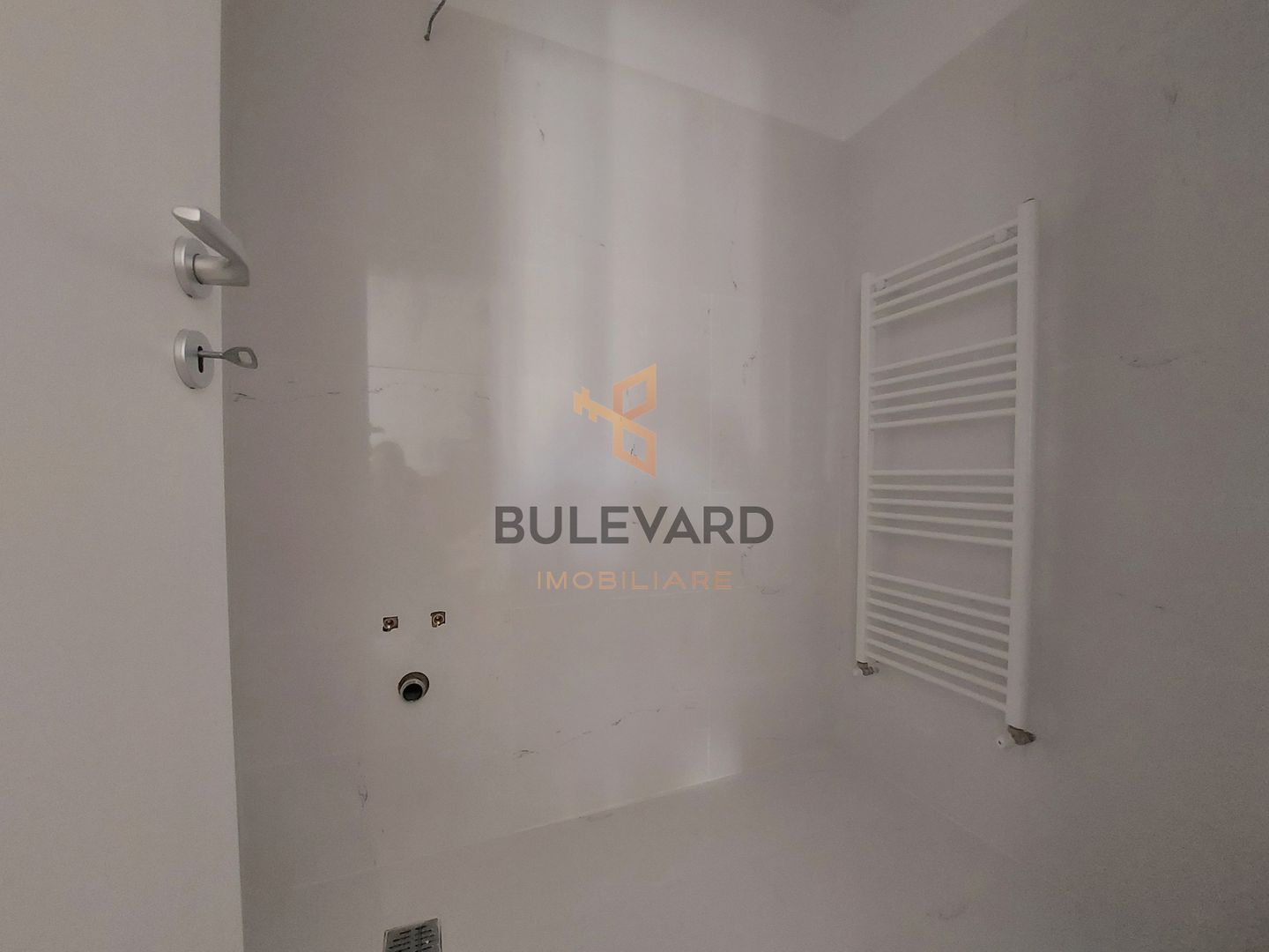 Apartament cu 3 camere finisat modern+parcare! - Poză 9
