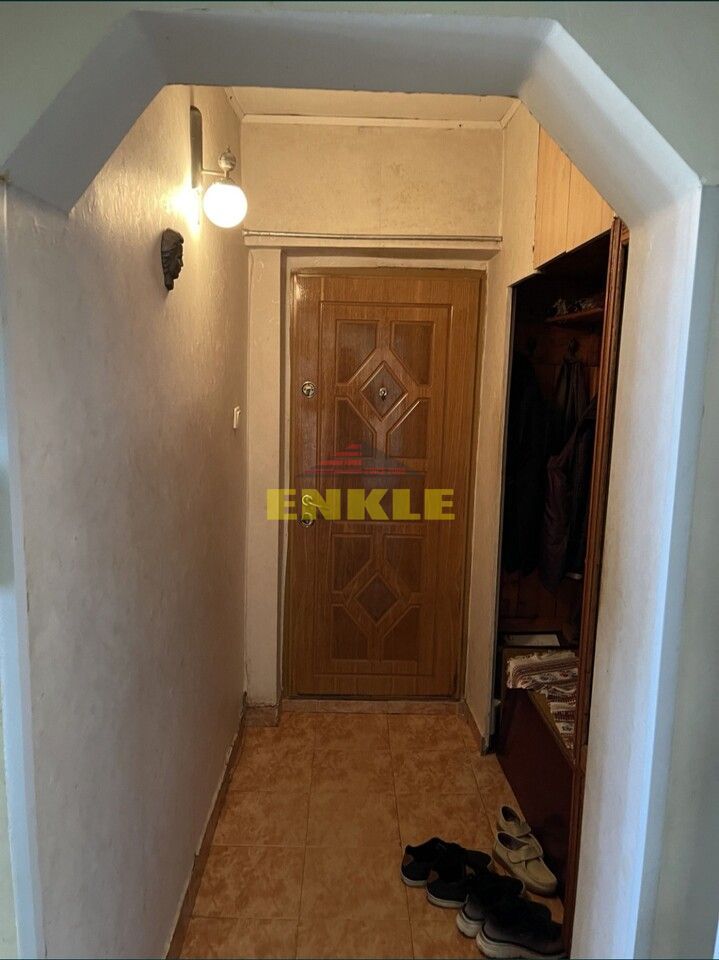 De vânzare apartament cu 4 camere decomandat, zona Stadion - Poză 6