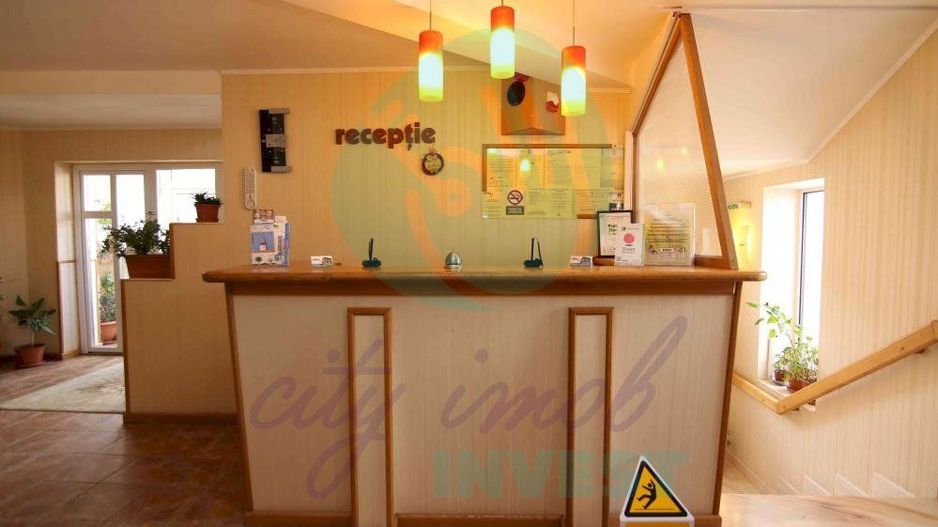 Vila cu 24 de camere cu priveliste superba ideal investitie in PREDEAL - Poză 43