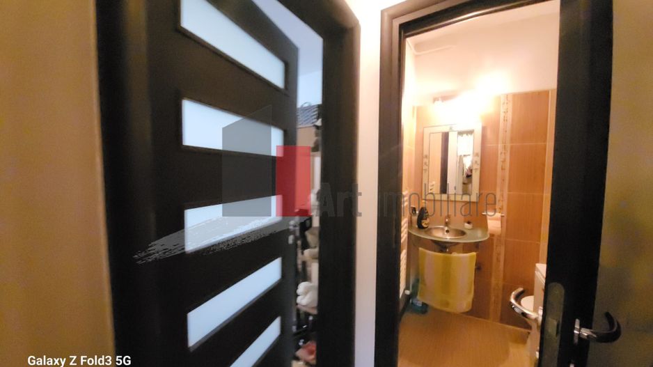 Apartament  4 camere,   Titan - Poză 7