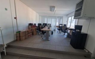 Spatiu comercial  Iosefin etaj 1 cu lift+loc parcare - Poză 1