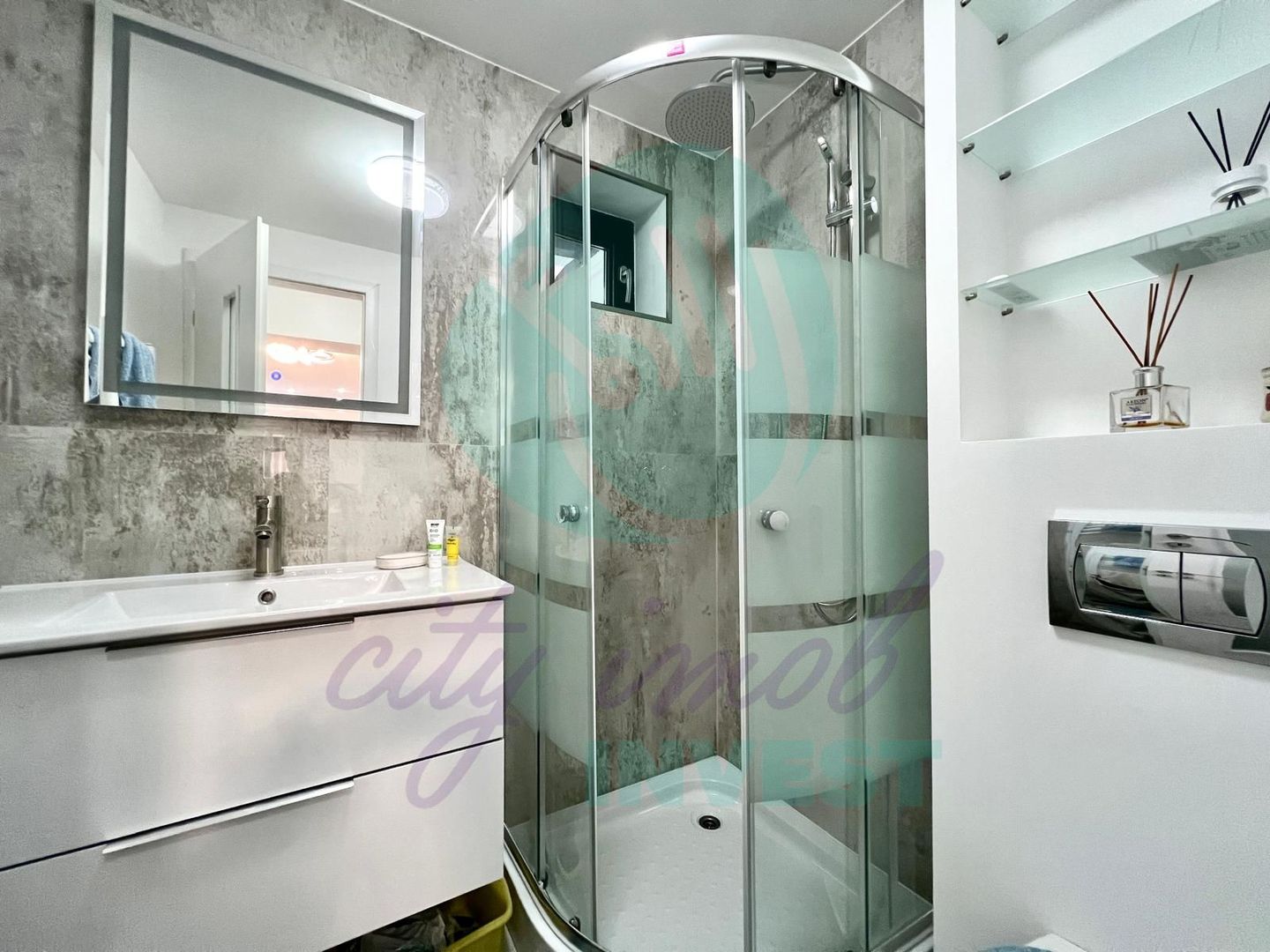 Două corpuri de casă | Birouri / Locuire | Curte 189mp| Șoseaua Alexandriei - Poză 7